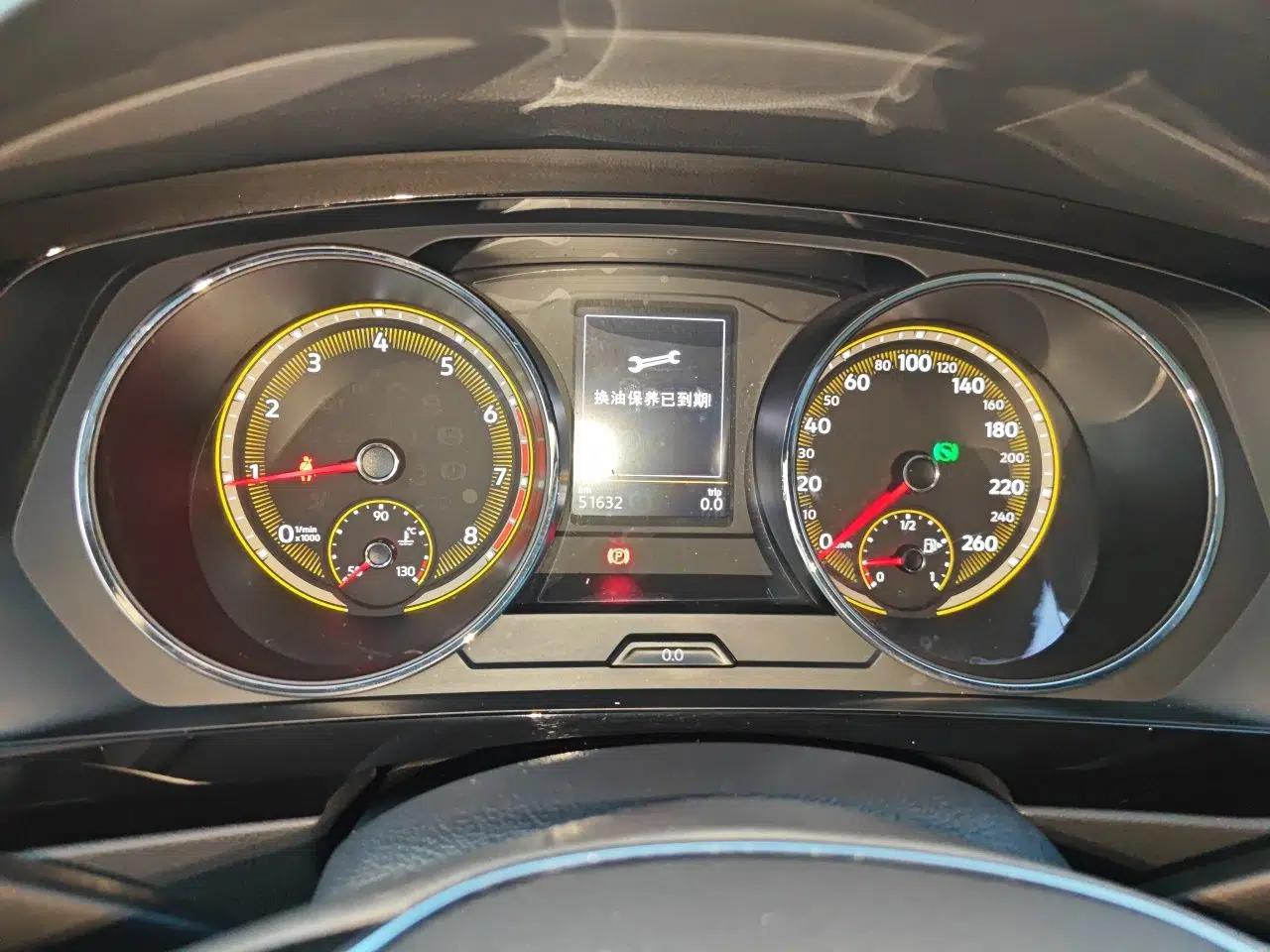 Volkswagen Tiguan L 2019 330TSI Automatic Two-Wheel Drive Panoramic Comfort Edition China VI Standard — миниатюра 11