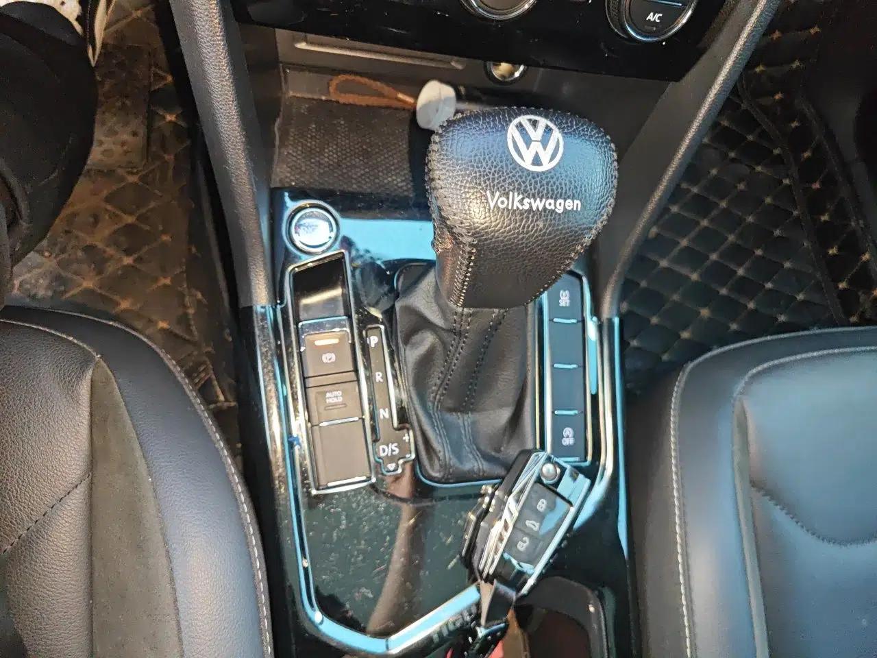 Volkswagen Tiguan L 2019 330TSI Automatic Two-Wheel Drive Panoramic Comfort Edition China VI Standard — миниатюра 14