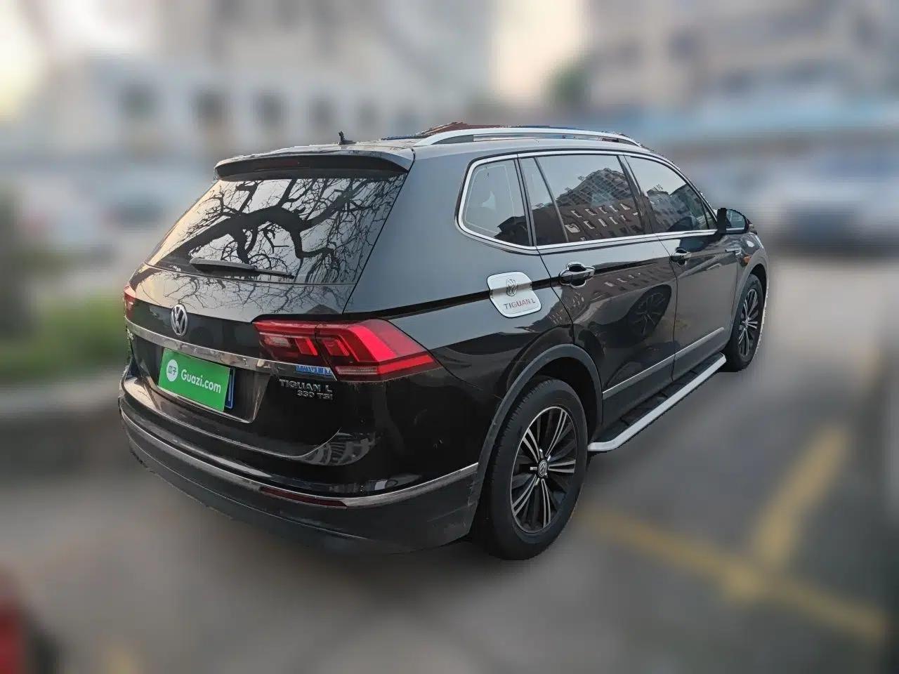 Volkswagen Tiguan L 2019 330TSI Automatic Two-Wheel Drive Panoramic Comfort Edition China VI Standard — миниатюра 6