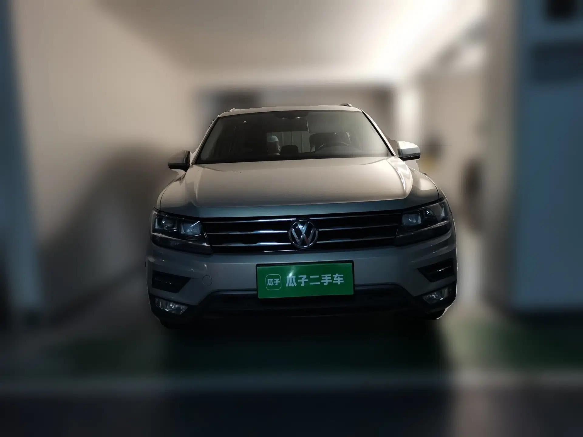 Volkswagen Tiguan L 2019 330TSI Automatic Two-Wheel Drive Smart Luxury Version China VI Standard — миниатюра 2