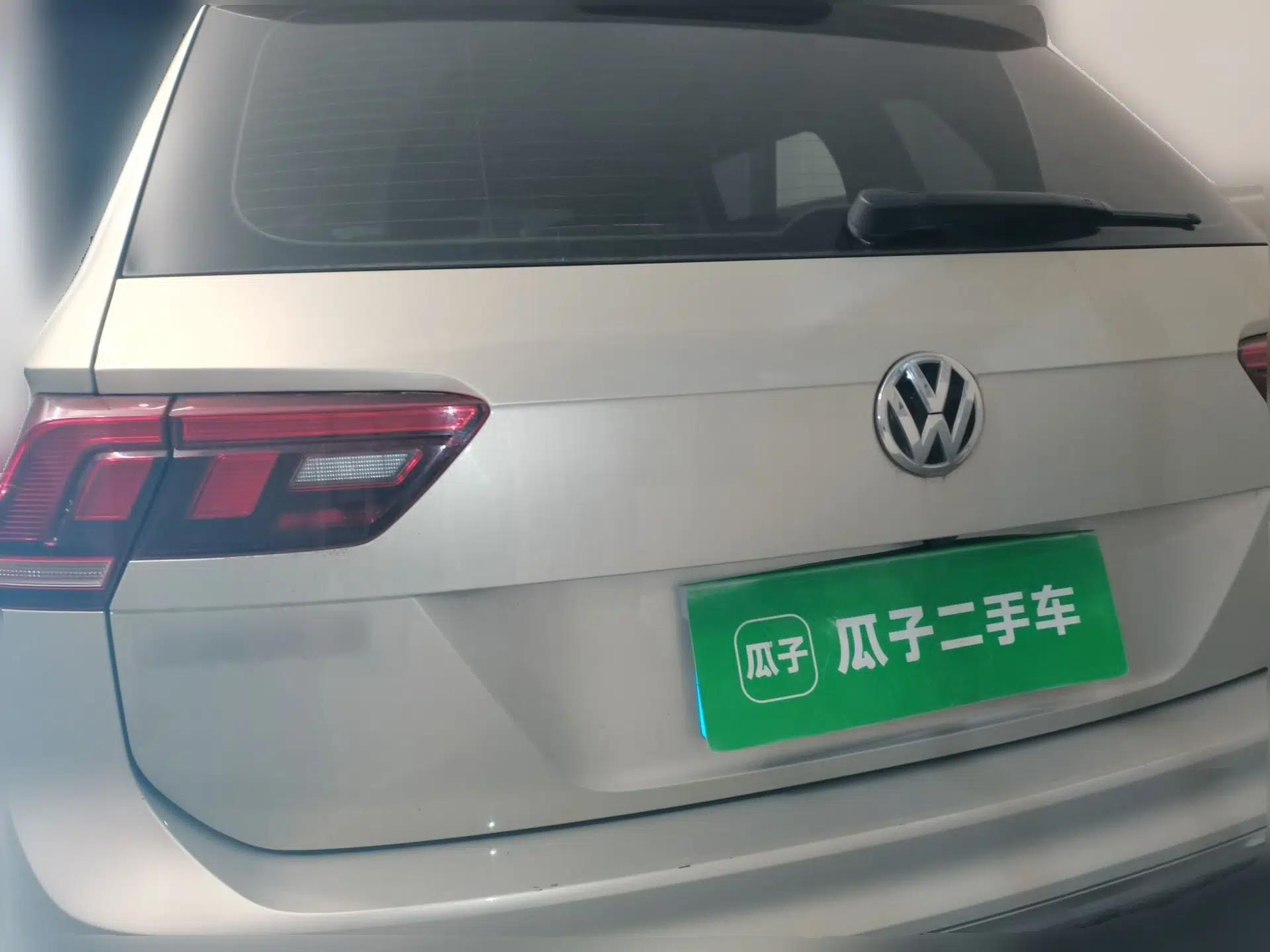 Volkswagen Tiguan L 2019 330TSI Automatic Two-Wheel Drive Smart Luxury Version China VI Standard — миниатюра 5