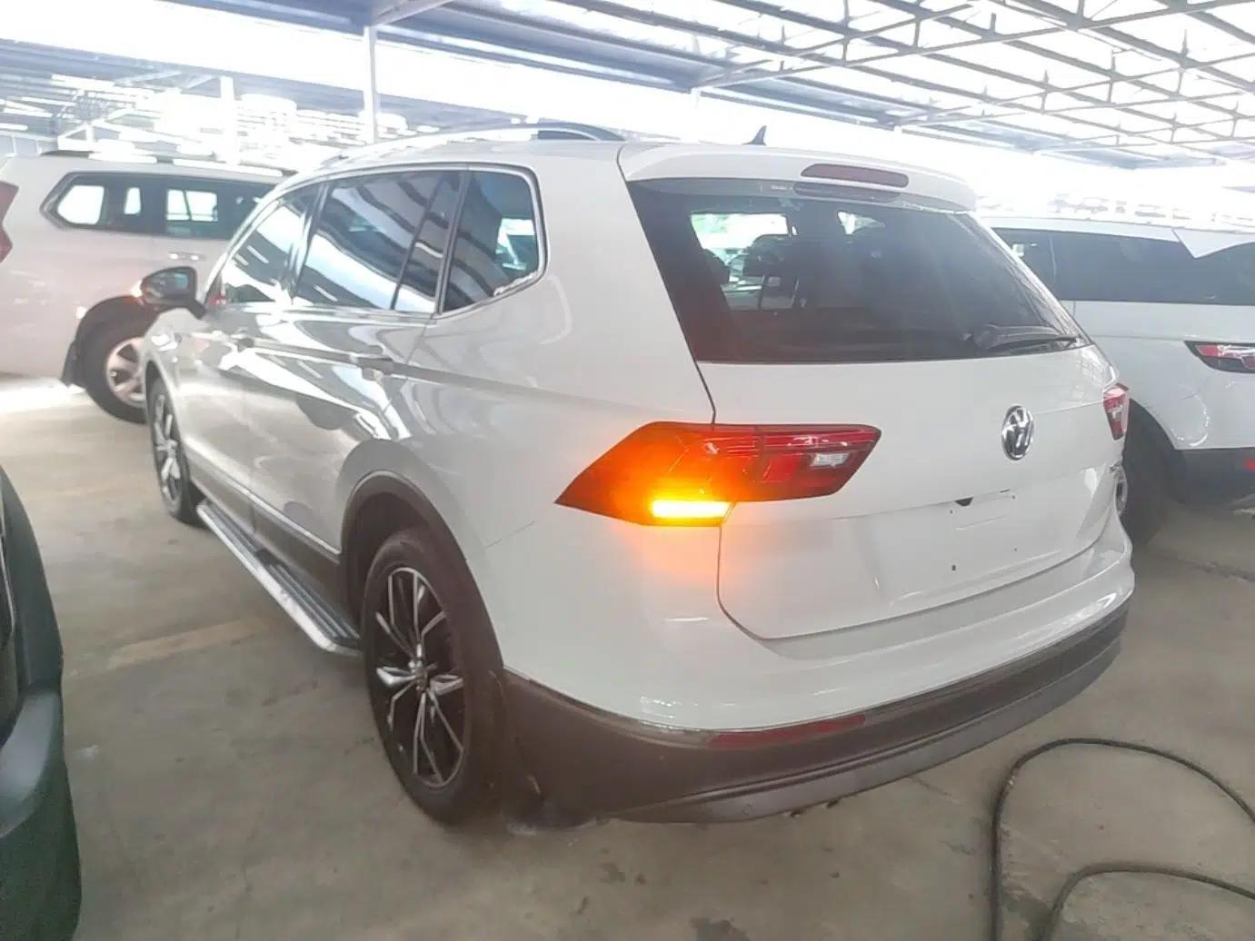 Volkswagen Tiguan L 2019 330TSI Automatic Two-Wheel Drive Smart Luxury Version China VI Standard — миниатюра 4