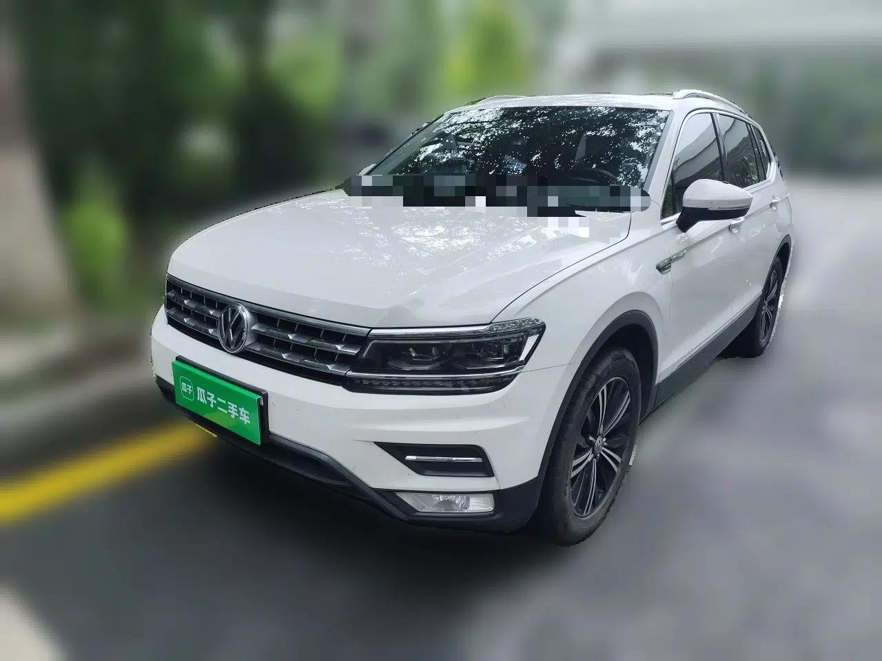 Volkswagen Tiguan L 2017 380TSI Automatic All-Wheel-Drive Luxury Edition — миниатюра 1