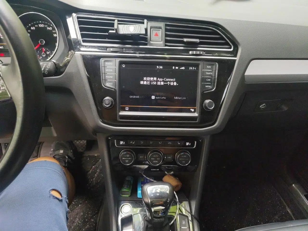 Volkswagen Tiguan L 2017 380TSI Automatic All-Wheel-Drive Luxury Edition — миниатюра 13