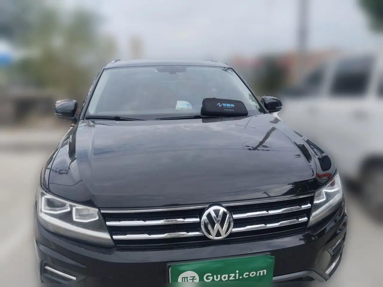 Volkswagen Tiguan L 2019 Revised Version 330TSI Automatic Two-Wheel Drive Intelligent Luxury Edition China V Standard — миниатюра 2