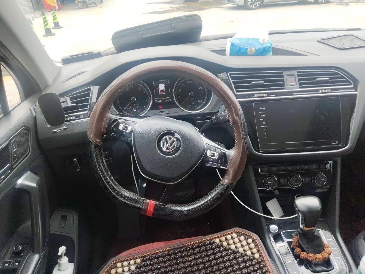 Volkswagen Tiguan L 2019 Revised Version 330TSI Automatic Two-Wheel Drive Intelligent Luxury Edition China V Standard — миниатюра 10