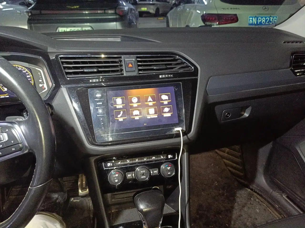 Volkswagen Tiguan L 2021 330TSI Automatic Two-Wheel Drive R-Line Enhanced Edition — миниатюра 13