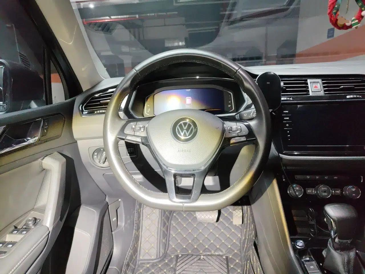 Volkswagen Tiguan L 2021 330TSI Automatic Two-Wheel Drive Smart Edition — миниатюра 14