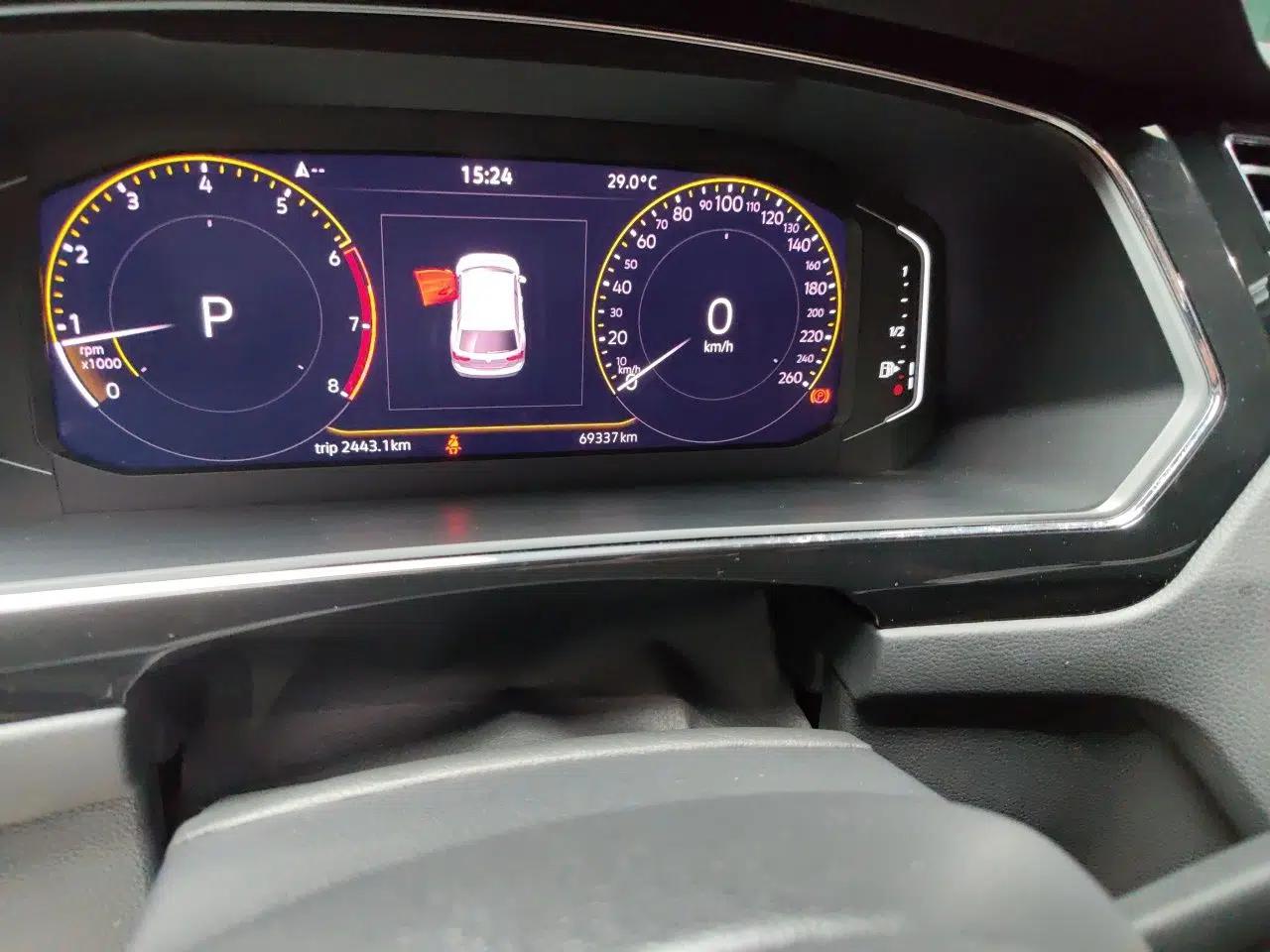 Volkswagen Tiguan L 2021 330TSI Automatic Two-Wheel Drive Smart Edition — миниатюра 16
