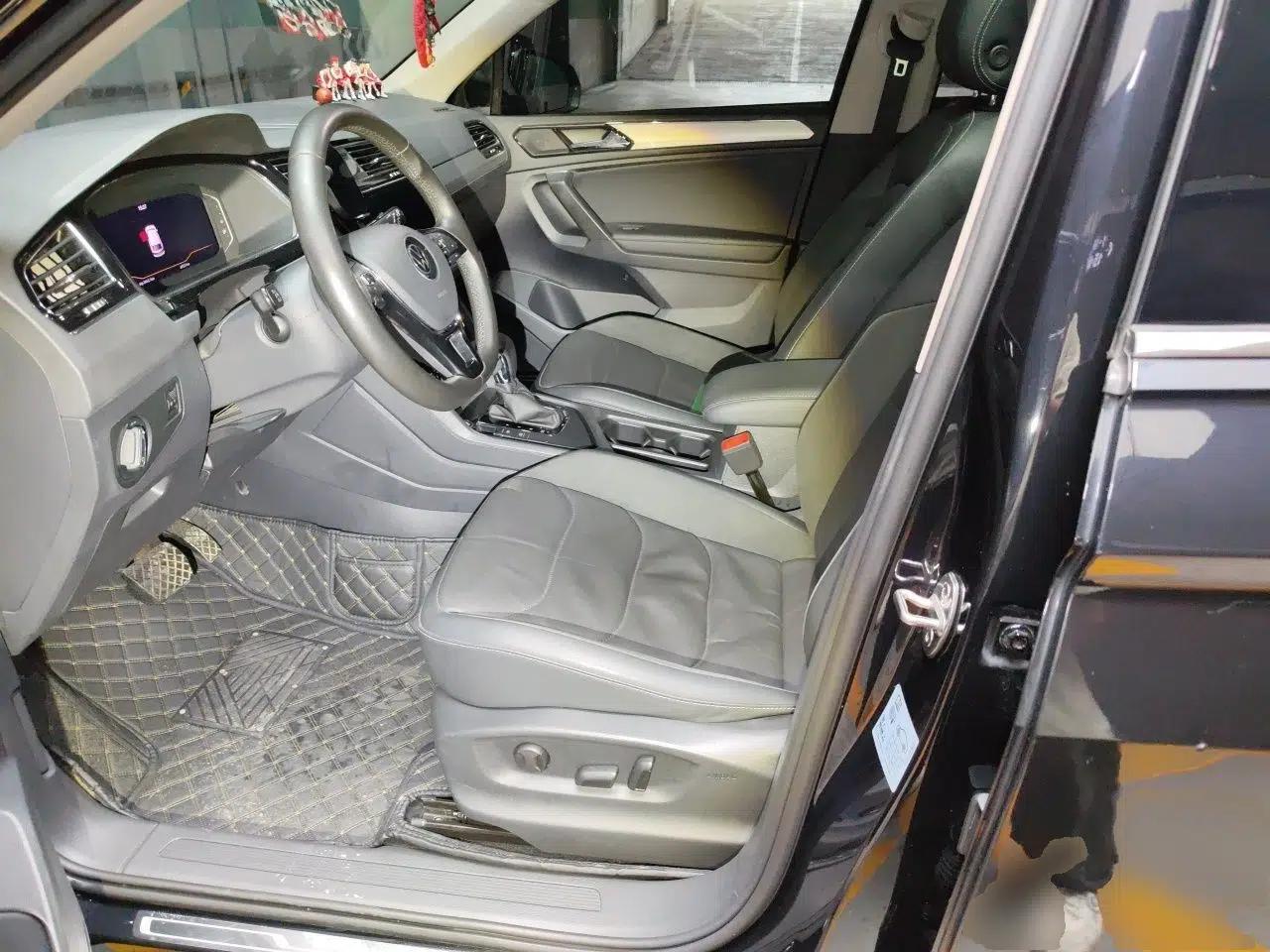 Volkswagen Tiguan L 2021 330TSI Automatic Two-Wheel Drive Smart Edition — миниатюра 19