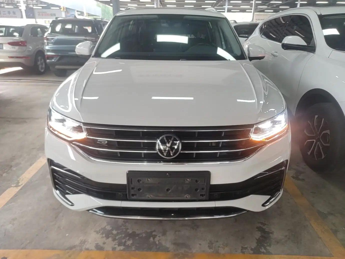 Volkswagen Tiguan L 2022 330TSI Automatic Two-Wheel Drive R-Line Enhanced Edition — миниатюра 2