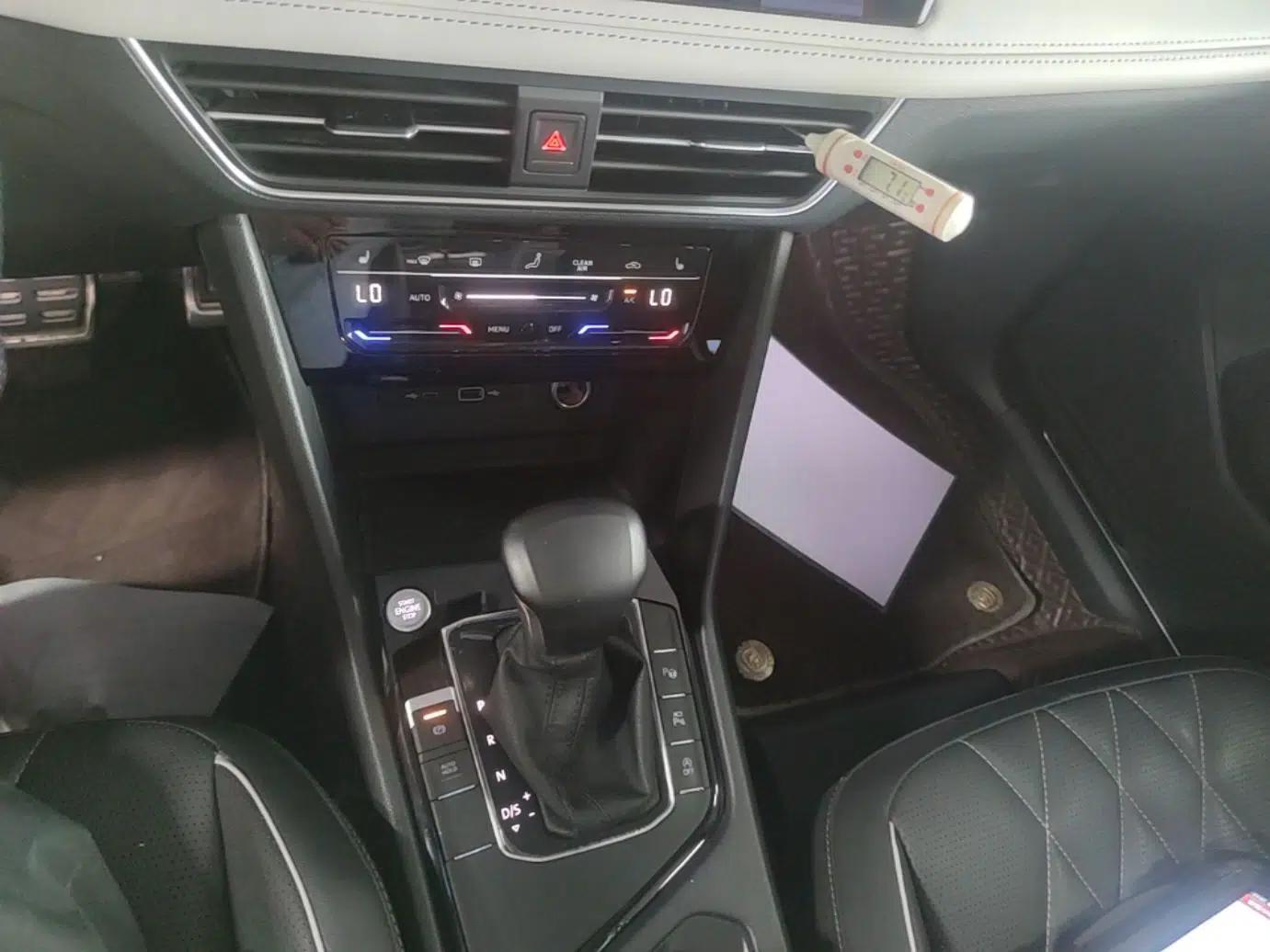Volkswagen Tiguan L 2022 330TSI Automatic Two-Wheel Drive R-Line Enhanced Edition — миниатюра 21