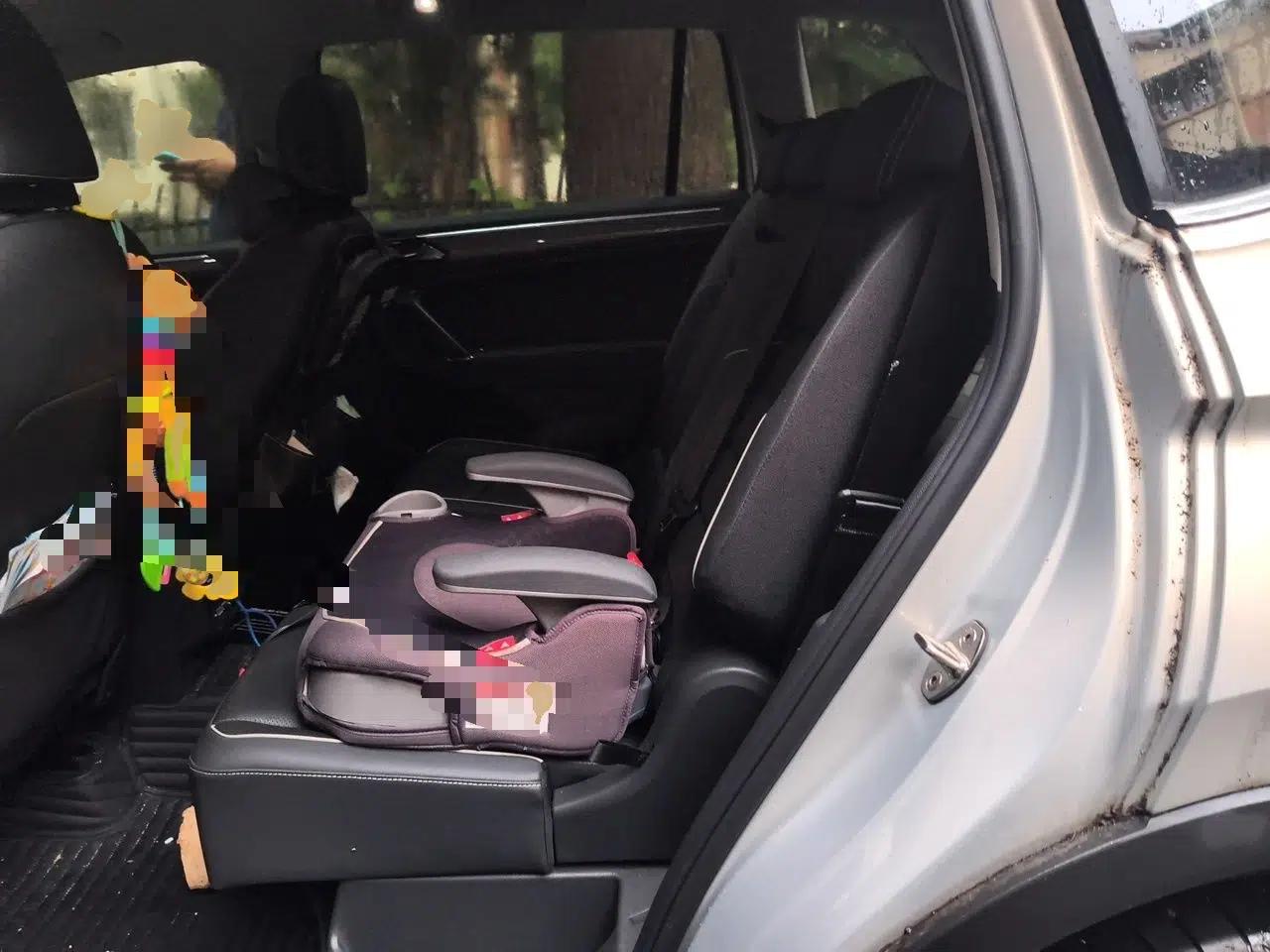 Volkswagen Tiguan L 2019 380TSI Automatic All-Wheel Drive R-Line Flagship 7-Seater China VI Standard — миниатюра 17