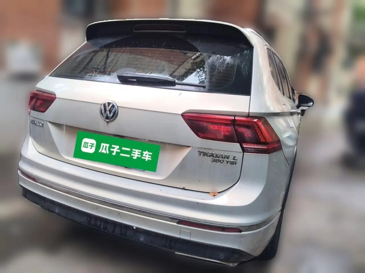 Volkswagen Tiguan L 2019 380TSI Automatic All-Wheel Drive R-Line Flagship 7-Seater China VI Standard — миниатюра 6