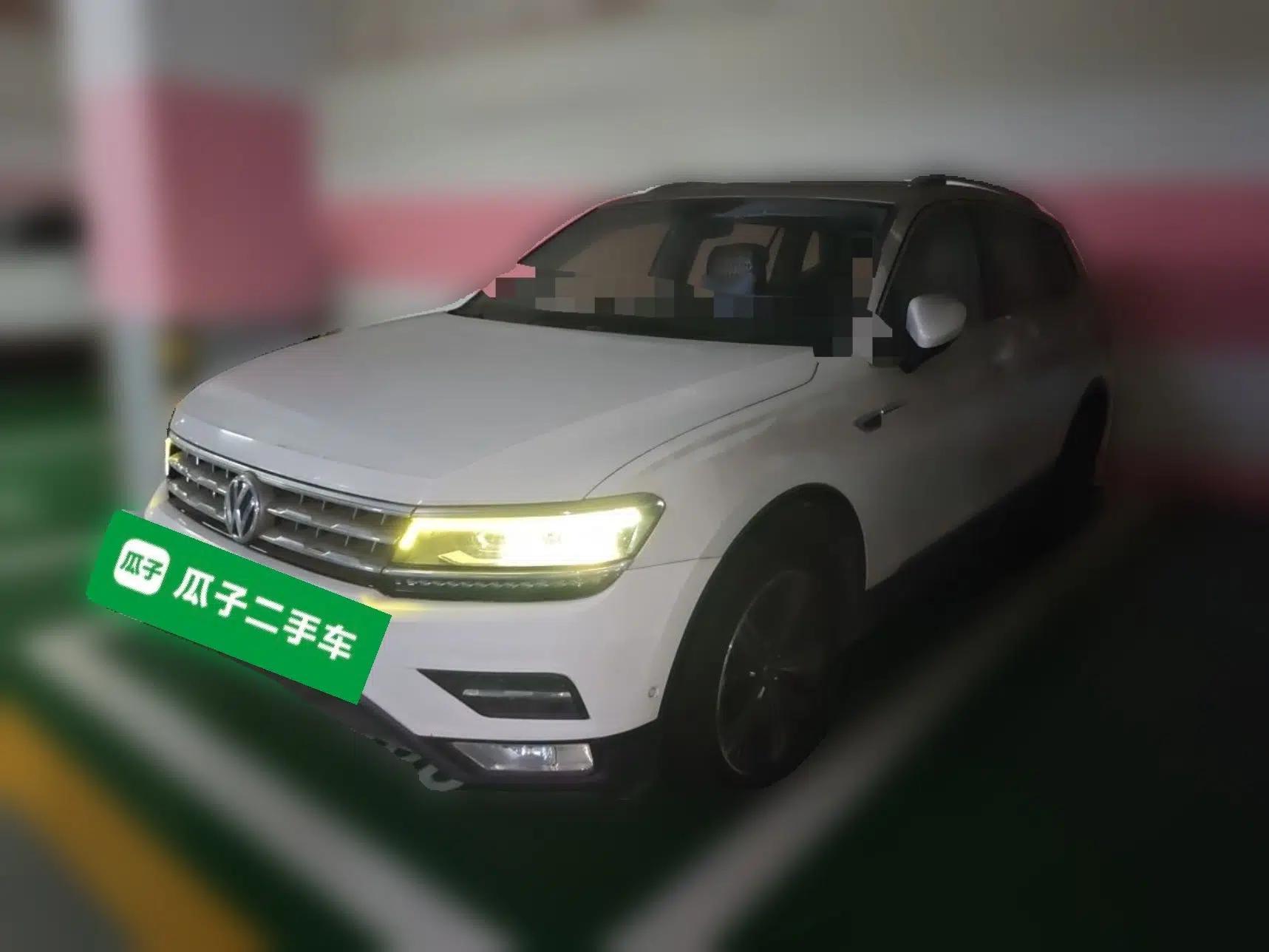 Volkswagen Tiguan L 2017 330TSI Automatic Two-Wheel Drive Flagship Edition — миниатюра 1