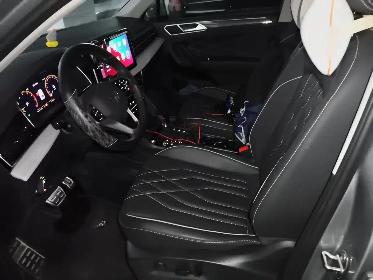 Volkswagen Tiguan L 2022 330TSI Automatic Two-Wheel Drive R-Line Enhanced Edition — миниатюра 15