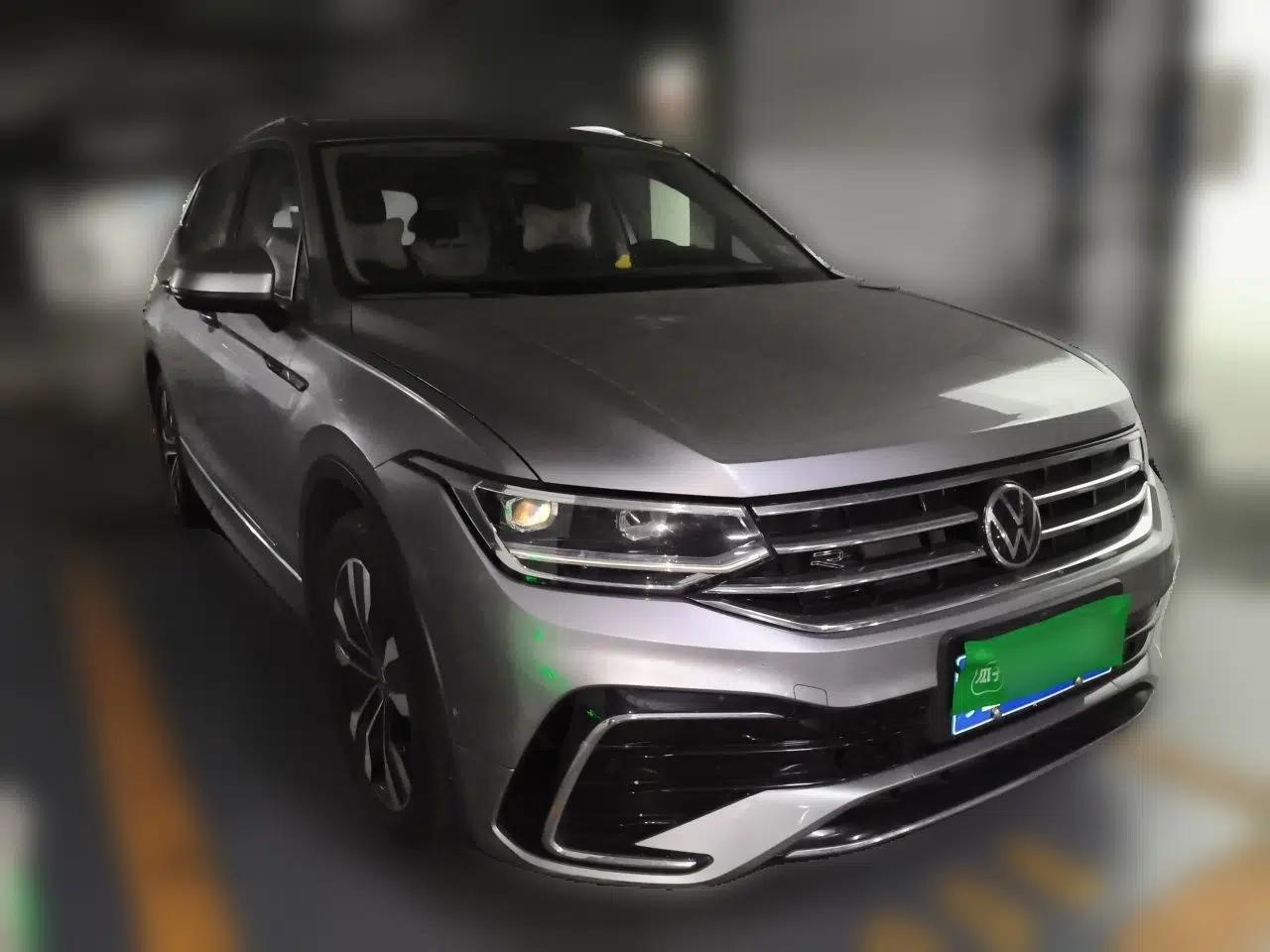Volkswagen Tiguan L 2022 330TSI Automatic Two-Wheel Drive R-Line Enhanced Edition — миниатюра 3