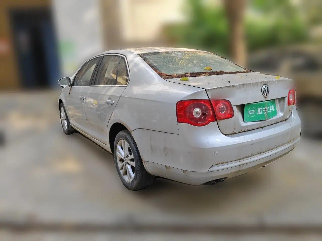 Volkswagen Sagitar 2011 1.4 TSI Manual Tech Model — миниатюра 4