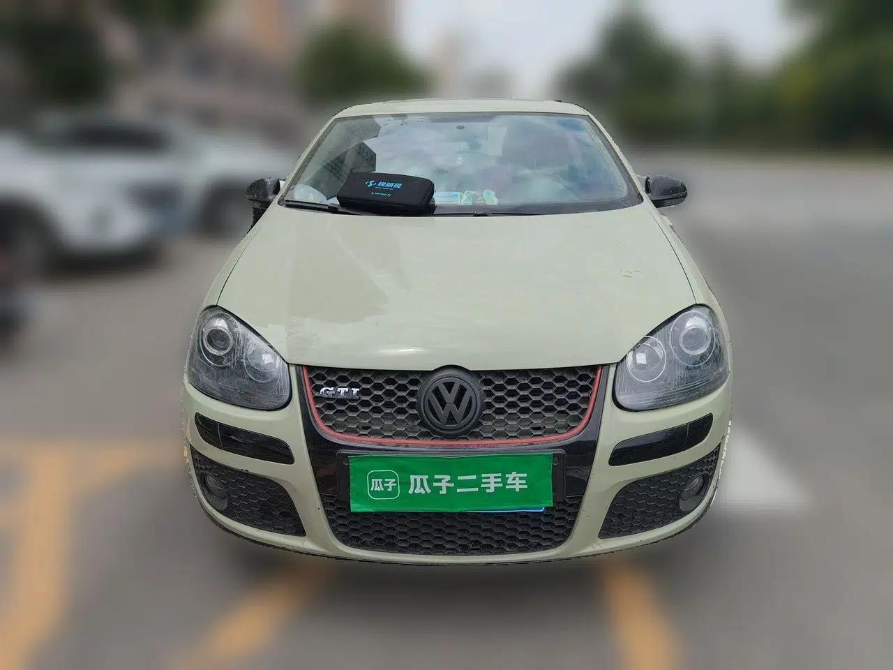 Volkswagen Sagitar 2011 1.8TSI Automatic Champion Edition — миниатюра 2