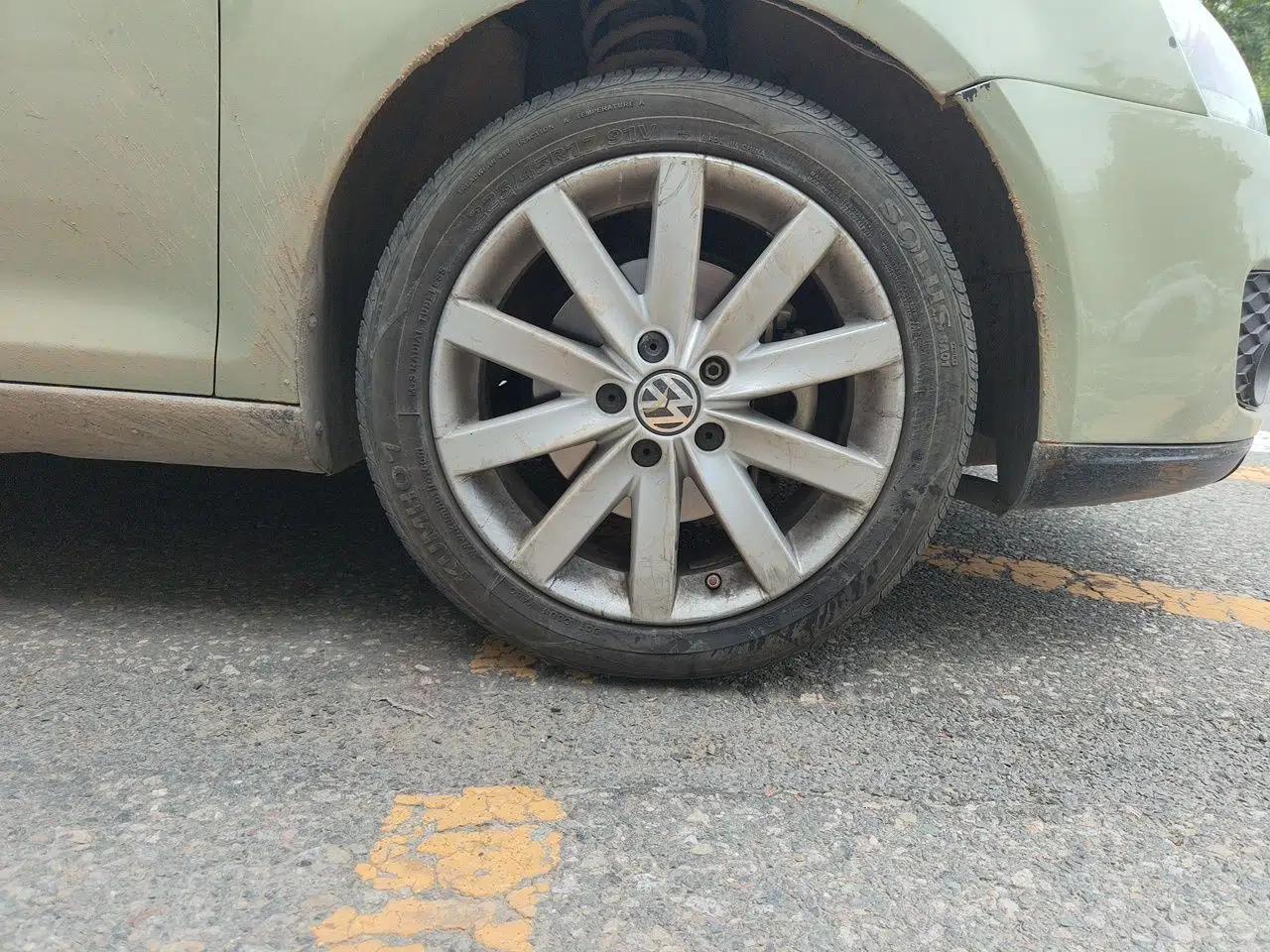 Volkswagen Sagitar 2011 1.8TSI Automatic Champion Edition — миниатюра 8