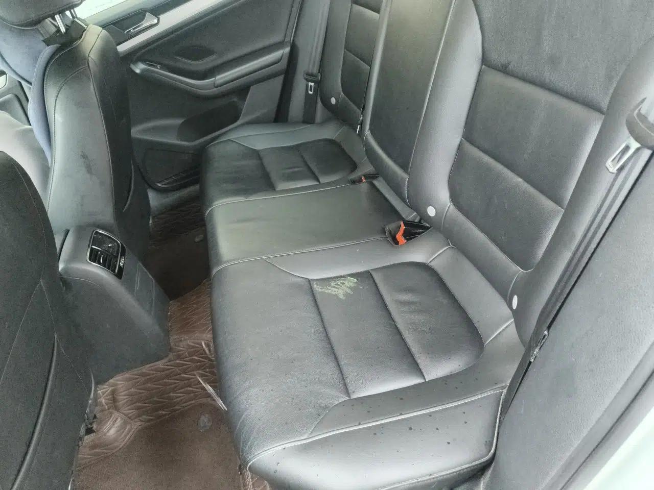 Volkswagen Sagitar 2015 230TSI Automatic Comfort Version — миниатюра 17