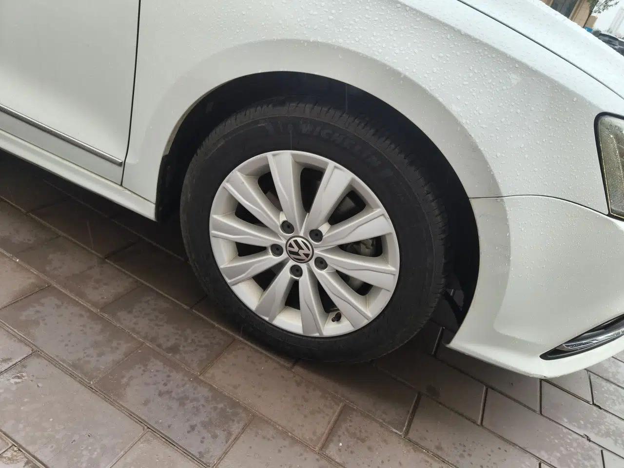 Volkswagen Sagitar 2015 230TSI Automatic Comfort Version — миниатюра 8