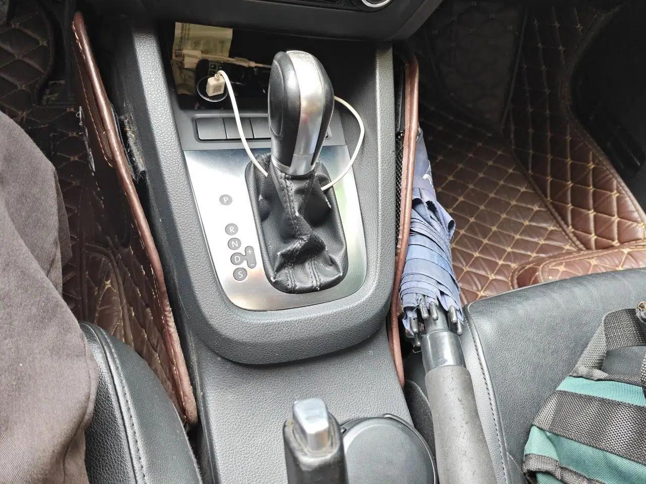 Volkswagen Sagitar 2014 Revised Version 1.4TSI Automatic Luxury Edition — миниатюра 14
