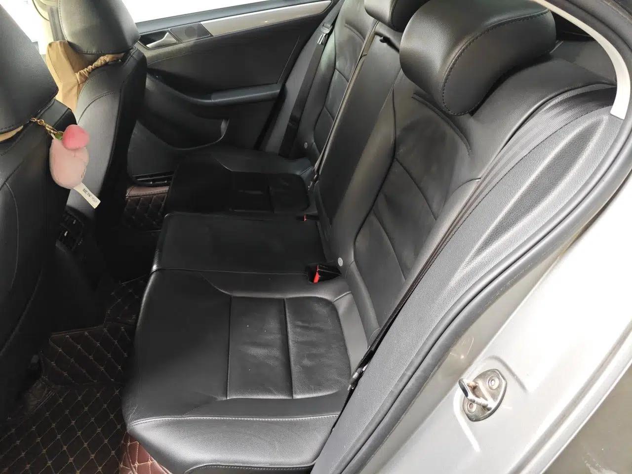 Volkswagen Sagitar 2014 Revised Version 1.4TSI Automatic Luxury Edition — миниатюра 17