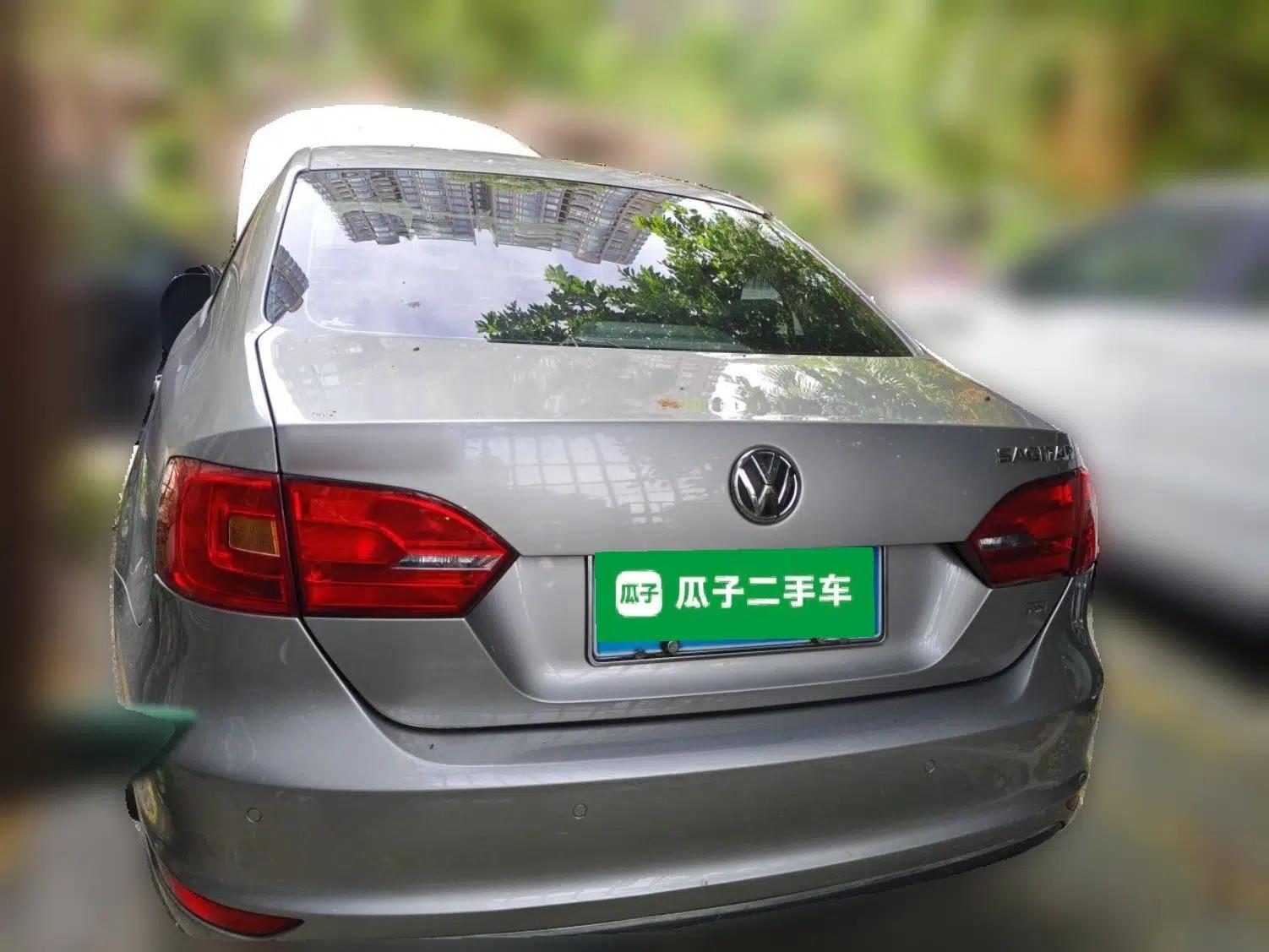 Volkswagen Sagitar 2014 Revised Version 1.4TSI Automatic Luxury Edition — миниатюра 5