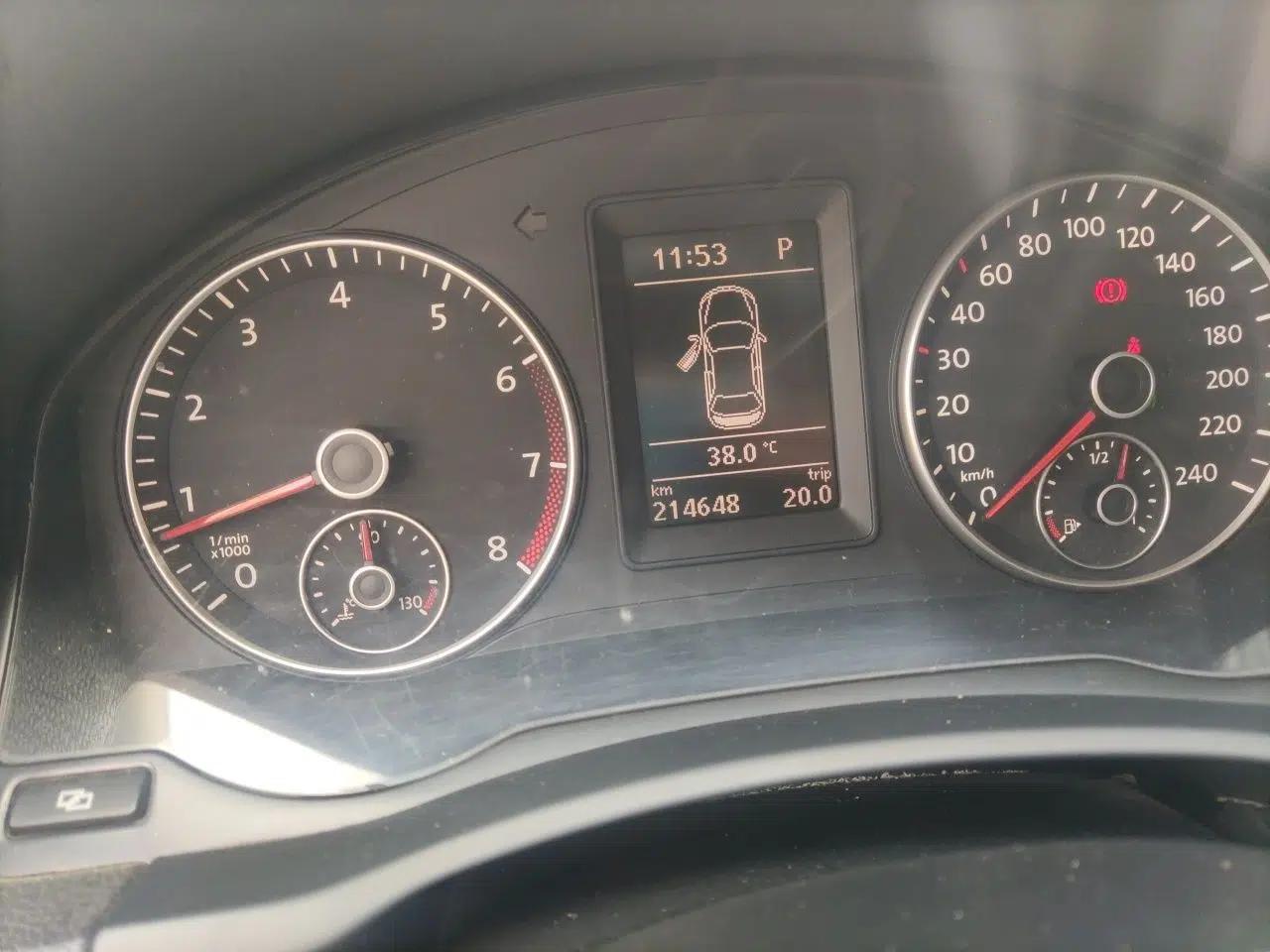 Volkswagen Sagitar 2010 1.4 TSI Automatic Tech Edition — миниатюра 12