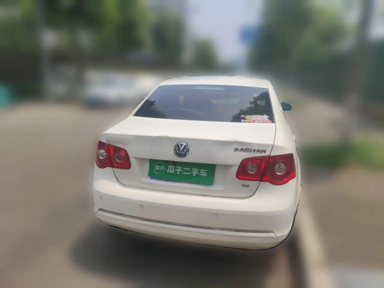 Volkswagen Sagitar 2010 1.4 TSI Automatic Tech Edition — миниатюра 5
