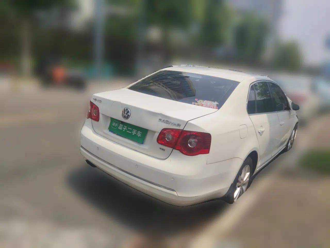 Volkswagen Sagitar 2010 1.4 TSI Automatic Tech Edition — миниатюра 6