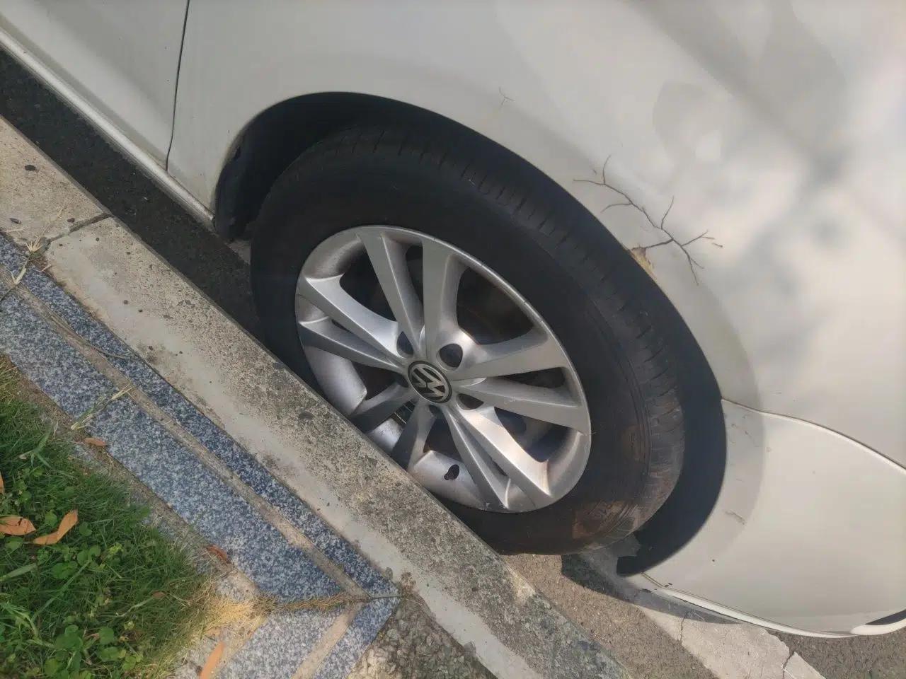 Volkswagen Sagitar 2010 1.4 TSI Automatic Tech Edition — миниатюра 8