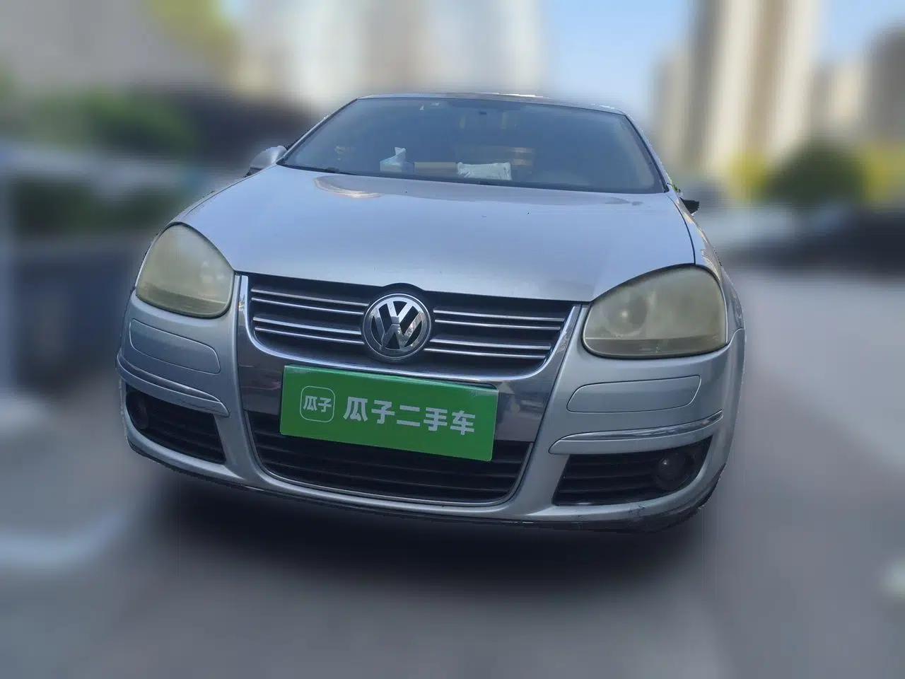 Volkswagen Sagitar 2010 1.4 TSI Automatic Luxury Model — миниатюра 2