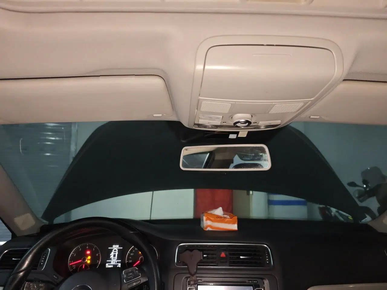 Volkswagen Sagitar 2012 1.4TSI Manual Luxury Model — миниатюра 18