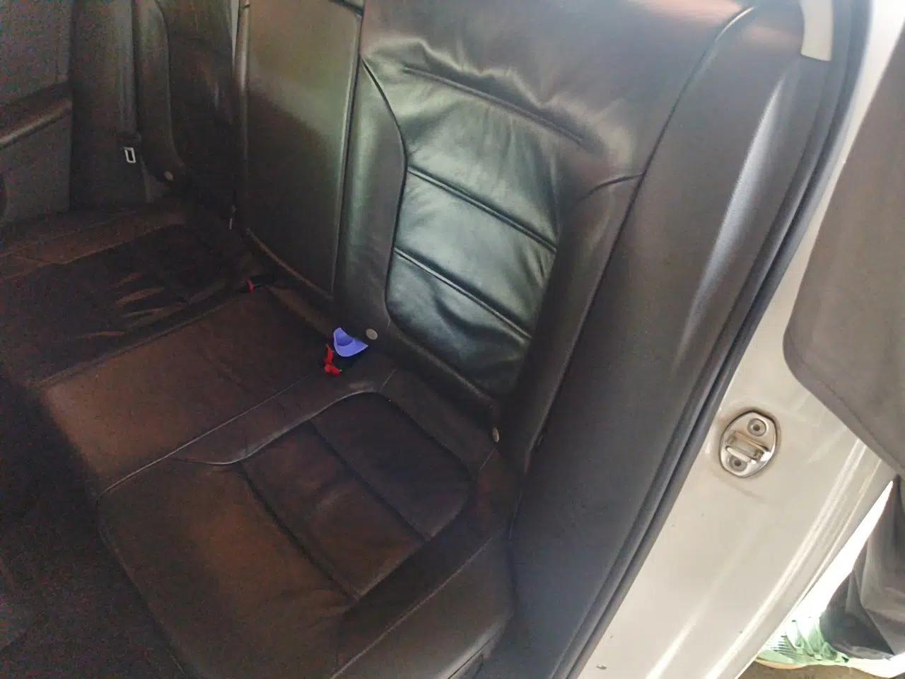 Volkswagen Sagitar 2012 1.6L Automatic Comfort Edition — миниатюра 17