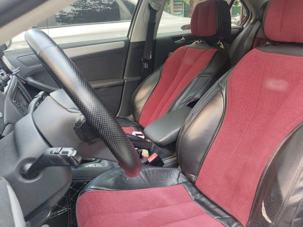 Volkswagen Sagitar 2014 1.6L Automatic Comfort Model — миниатюра 15