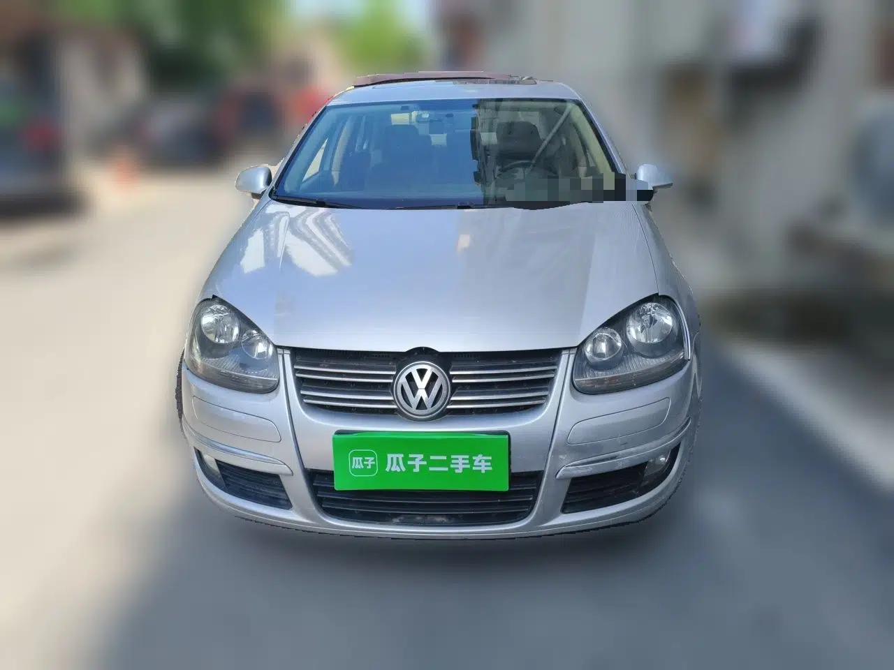 Volkswagen Sagitar 2011 1.4 TSI Manual Tech Model — миниатюра 2