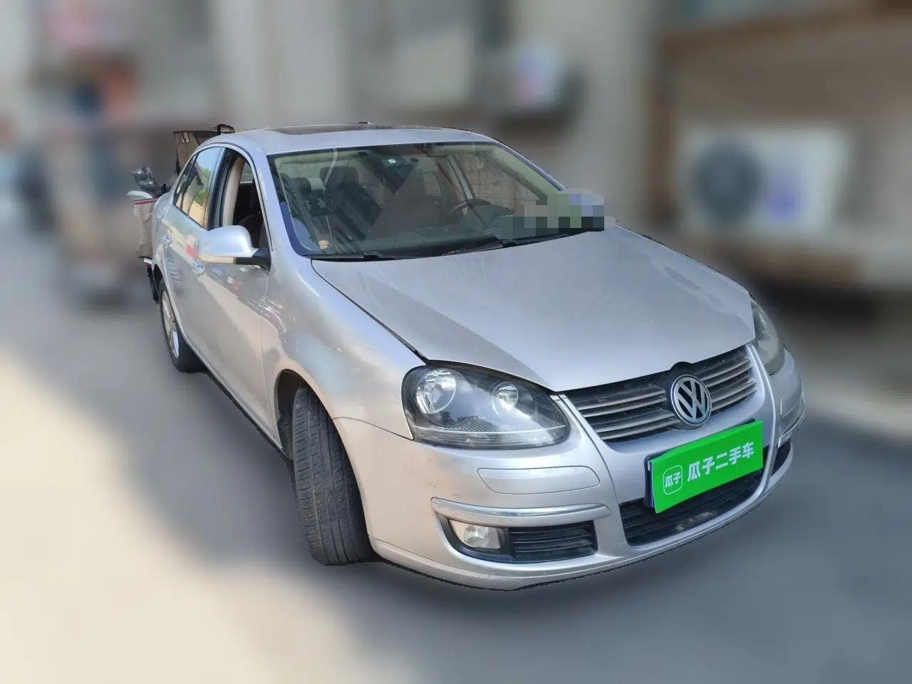 Volkswagen Sagitar 2011 1.4 TSI Manual Tech Model — миниатюра 3