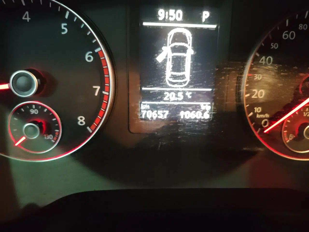 Volkswagen Sagitar 2014 Revised Version 1.4TSI Automatic Luxury Edition — миниатюра 12