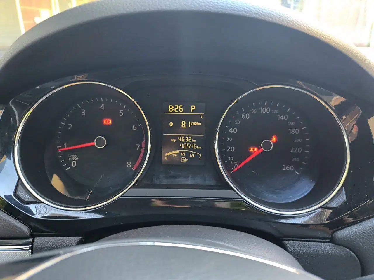 Volkswagen Sagitar 2018 1.6L Automatic Comfort Model — миниатюра 11