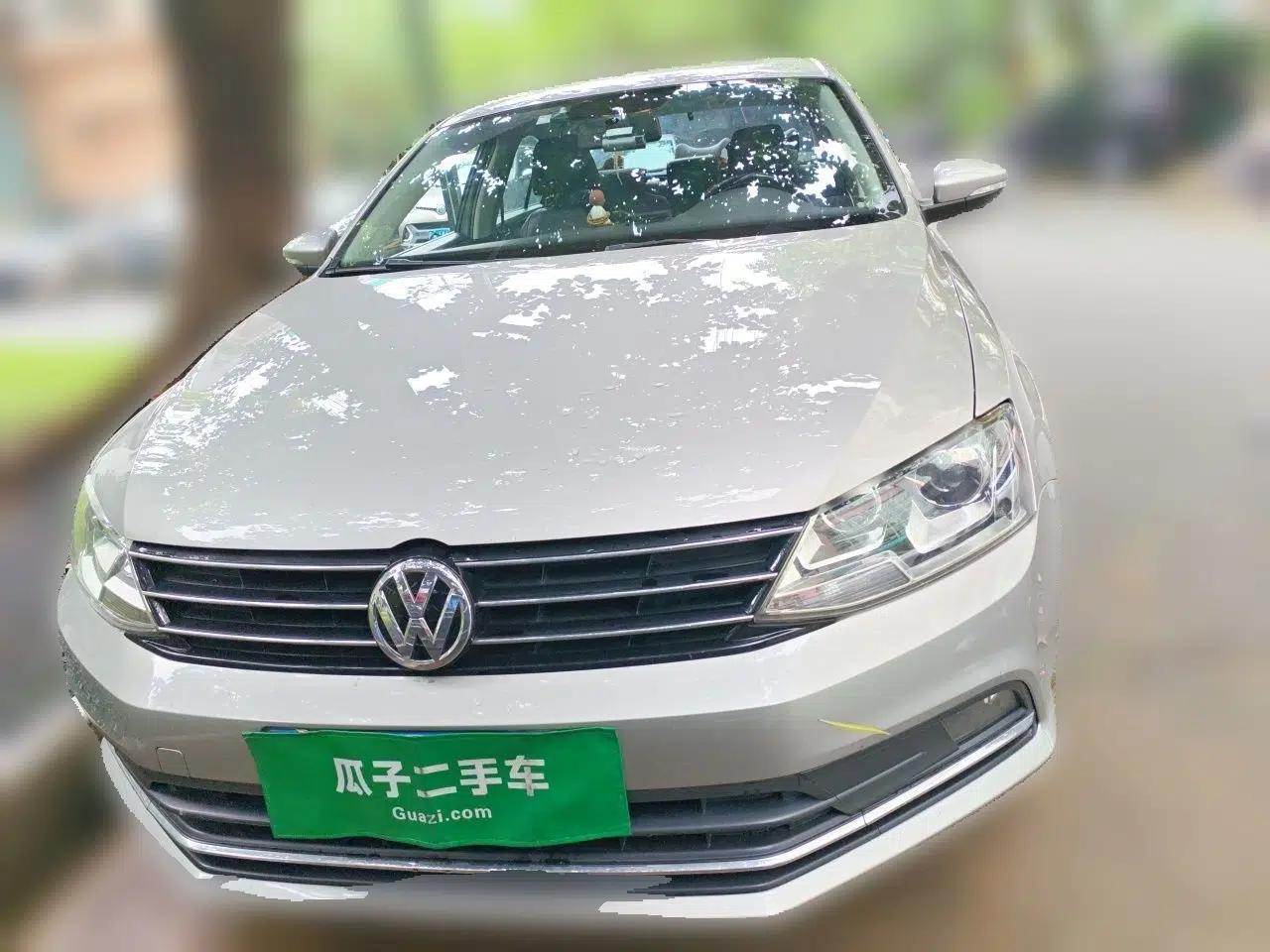 Volkswagen Sagitar 2015 230TSI Automatic Comfort Version — миниатюра 2