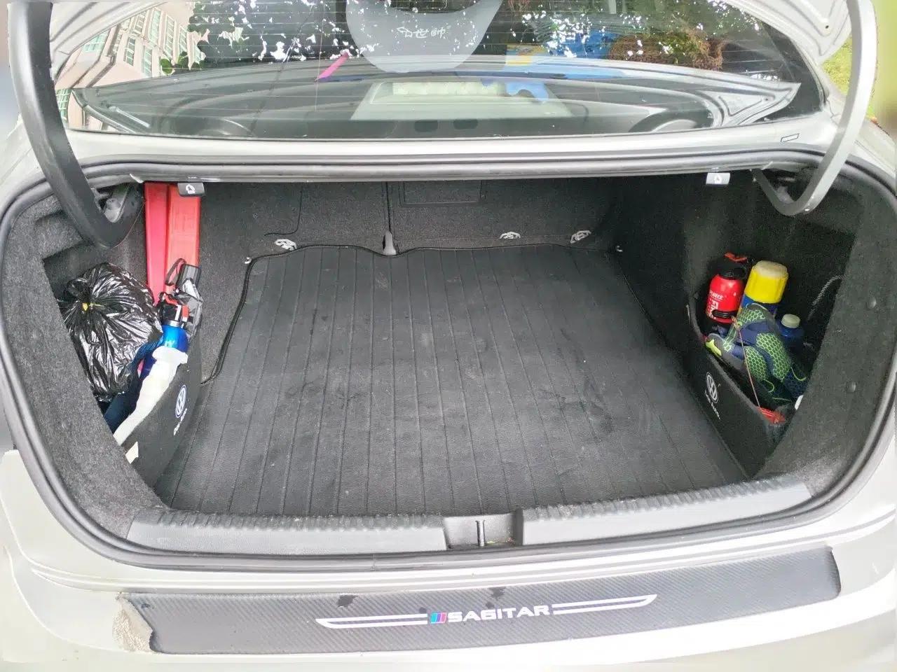 Volkswagen Sagitar 2015 230TSI Automatic Comfort Version — миниатюра 16