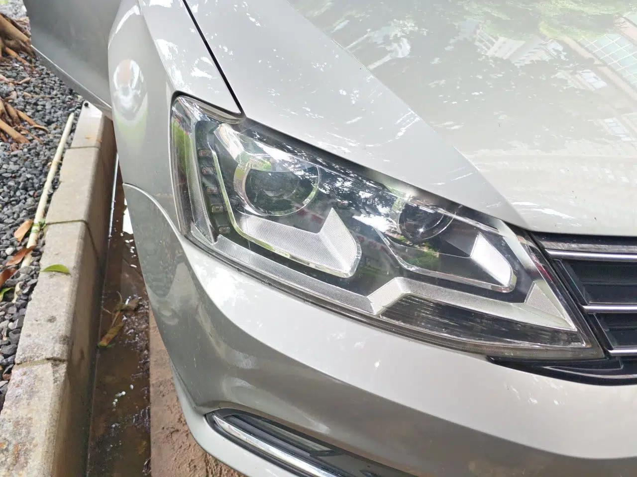 Volkswagen Sagitar 2015 230TSI Automatic Comfort Version — миниатюра 7