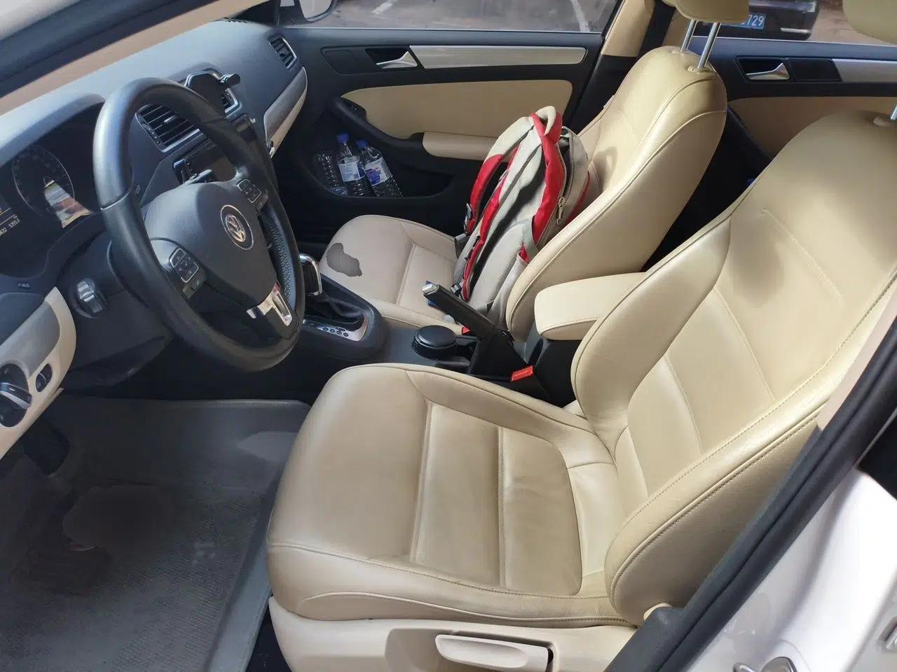 Volkswagen Sagitar 2012 1.4TSI Automatic Luxury Edition — миниатюра 15