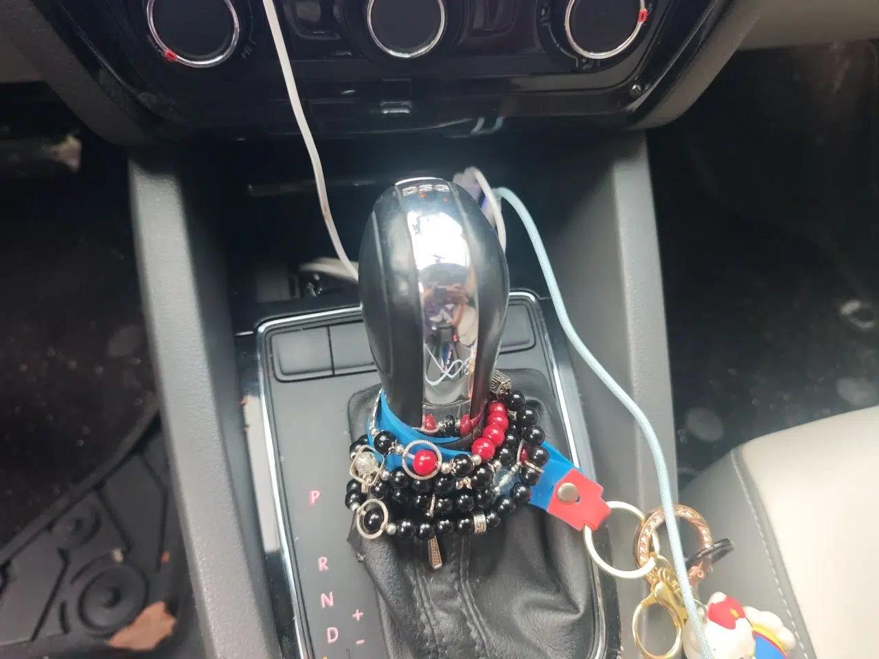 Volkswagen Sagitar 2015 230TSI Automatic Comfort Version — миниатюра 14