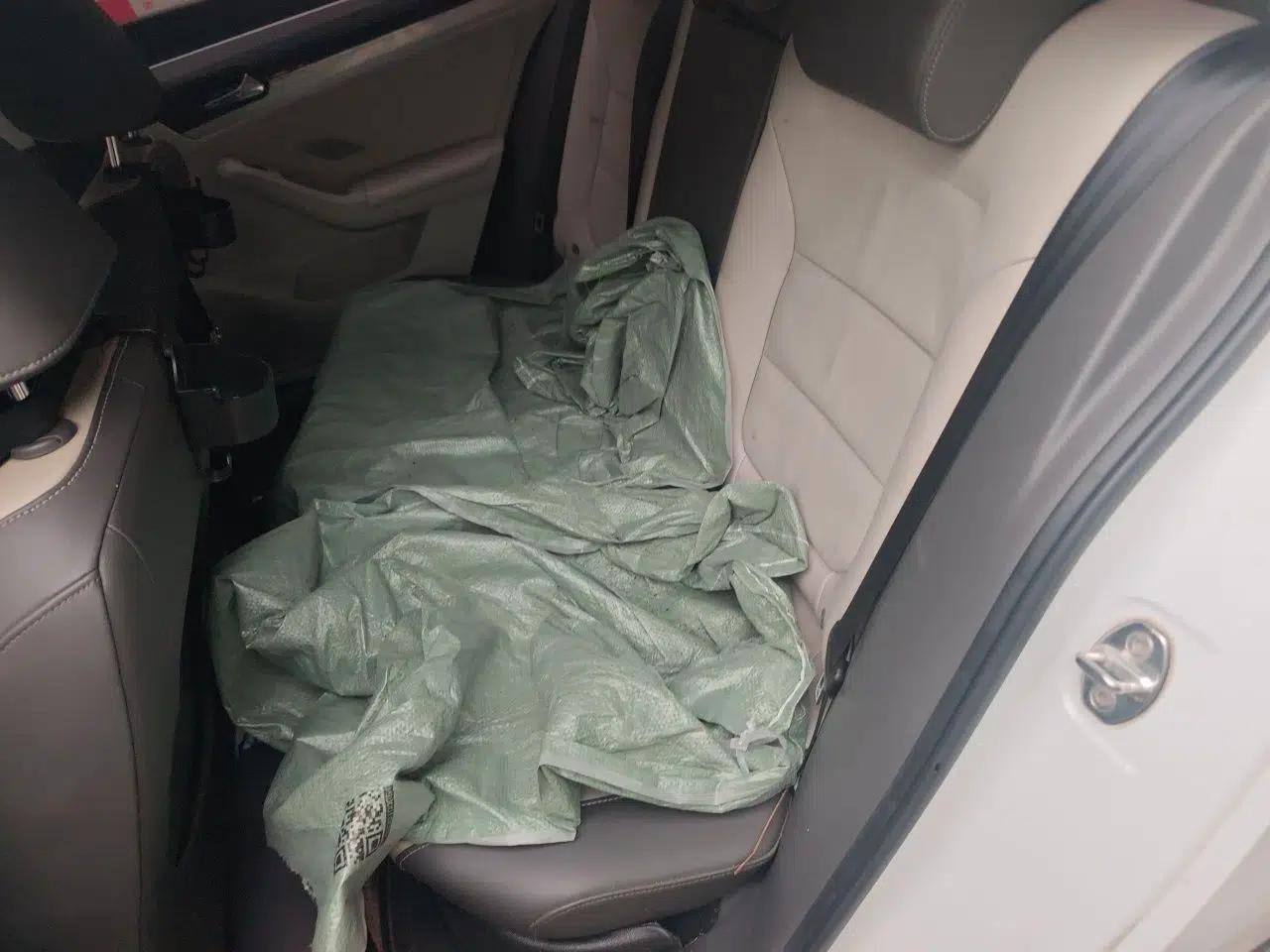 Volkswagen Sagitar 2015 230TSI Automatic Comfort Version — миниатюра 17
