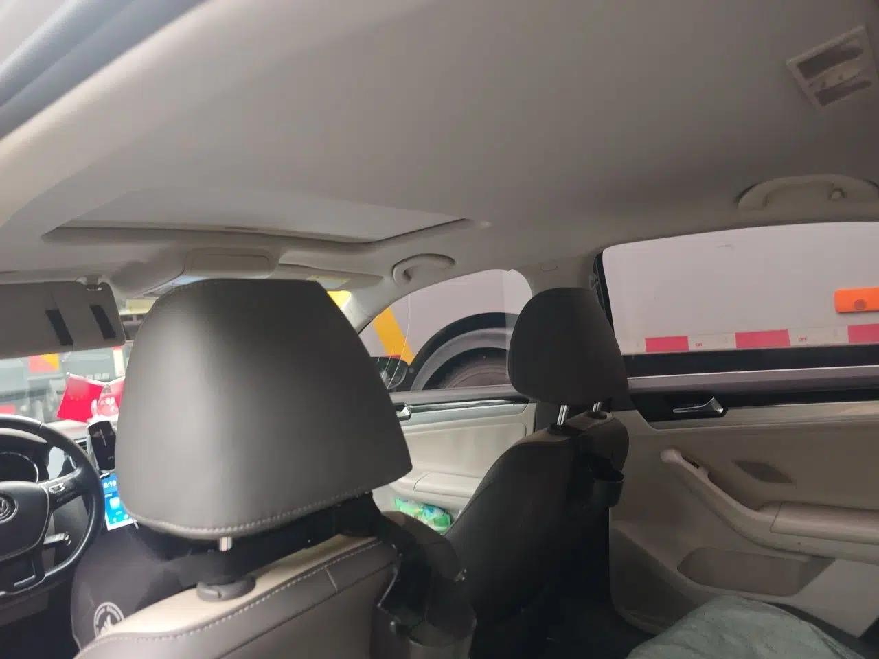 Volkswagen Sagitar 2015 230TSI Automatic Comfort Version — миниатюра 18