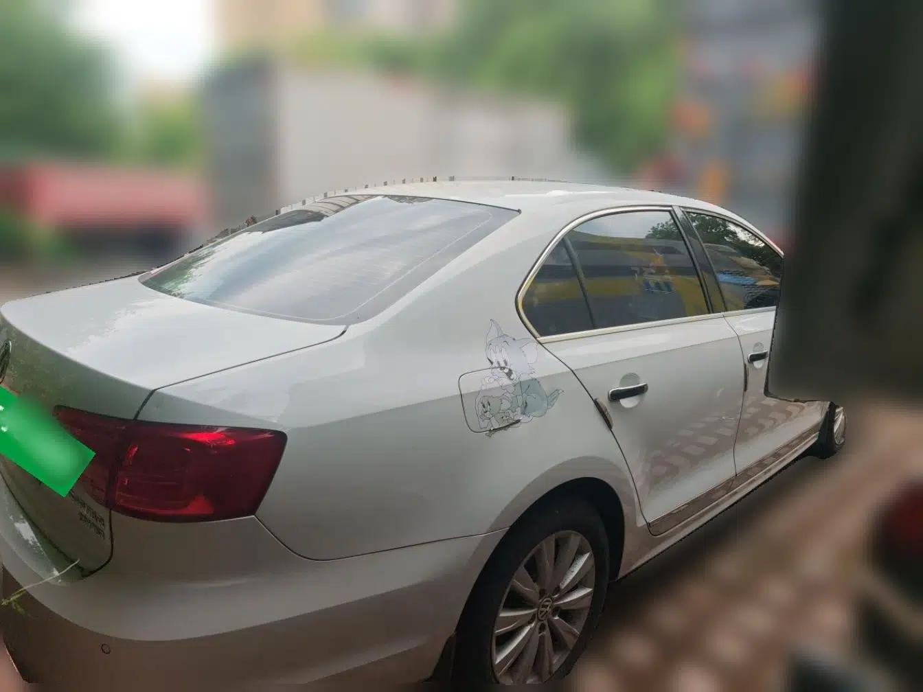 Volkswagen Sagitar 2015 230TSI Automatic Comfort Version — миниатюра 6