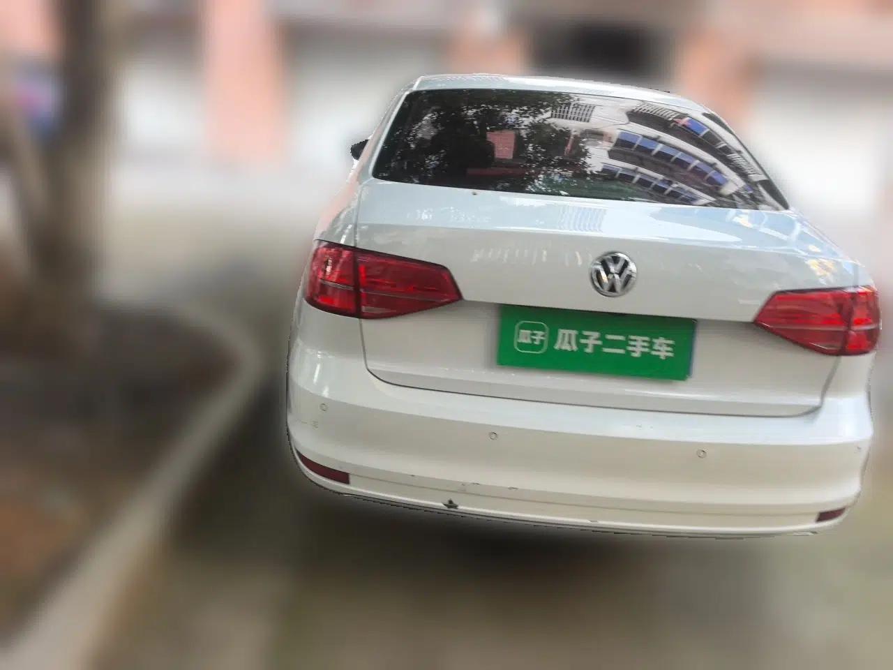 Volkswagen Sagitar 2017 180TSI Automatic Luxury Edition — миниатюра 5